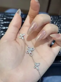 バタフライ　ブレスレット アクセサリー　ロゴ入り