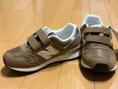 New Balance スニーカー 31 ブラウン