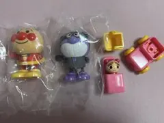 バンダイ　ぴょこぴょこアンパンマン７　アンパンマン　ばいきんマン　ガチャ　新品