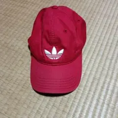 adidas 赤 キャップ フリーサイズ