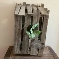 木製スラットデザイン インテリア小物