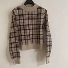 美品　イング　タータンチェックセーター