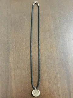 GUCCI 新品同様品 クレストG COINレザーネックレス 925シルバー - メルカリ