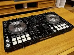 Item thumbnail for item 8505d4c3-ecfd-4248-b3ef-88d19dbcbdc9