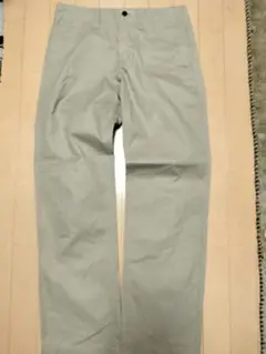 GAP　クラシック　チノパンツ　ワークパンツのサムネイル