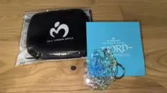 ミセス フィヨルドガチャキーホルダー カラビナ付きクッションポーチセット