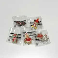 値下げ！ディズニー　ピンバッジ　5種セット