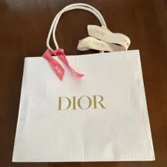 Dior ショップ袋 ホワイト ロゴ入り