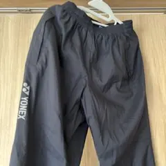YONEX 黒 ストレートパンツ