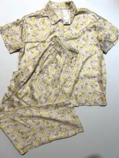 UNIQLO Joy of Print サテンパジャマ 半袖S レーヨン100%のサムネイル