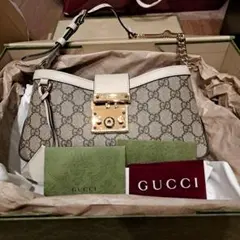 GUCCI　ショルダーバッグのサムネイル