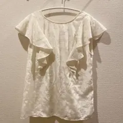 リリーブラウン　トップスのサムネイル