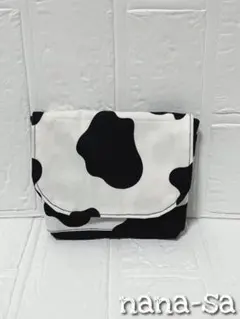 プロフ必読ᙏ̤̫͚♥hinata 様専用 【No.46】移動ポケット☆*°牛柄ブラック