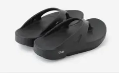 oofos ウーフォス　サンダルのサムネイル