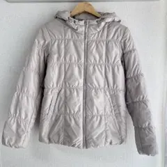 ユニクロ ウルトラライトダウンジャケット オフホワイト 01 フード付き L