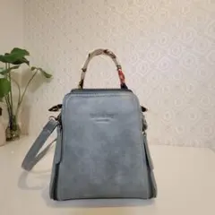 軽量ショルダーバッグ✨ ブルーグレイ色コンパクト 合成皮革