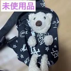 可愛いくま付きショルダーポーチ未使用品。