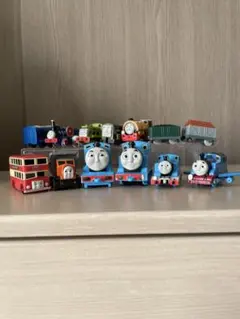 トーマス　ガチャおもちゃ