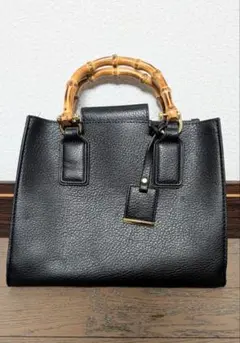 バンブーハンドル　黒　ハンドバッグ