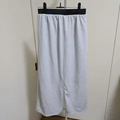 Fredy emue フレディエミュ　シルバー　ラメ　光沢　タイトスカート