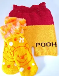 TOKYO Disney Resort Poohさんのフワフワニットパンツと靴下