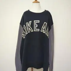 NIKEAIR ナイキエアー ビックロゴプリント スエットトレーナー 黒Xグレー