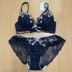 リサマリ Risa Magli ブラジャー ショーツ C65 M ネイビー 花柄