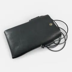 サコッシュ　黒　レザー