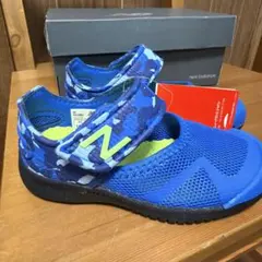New Balance キッズサンダル 15cm 青