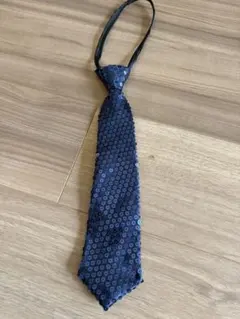 子供　ネクタイ