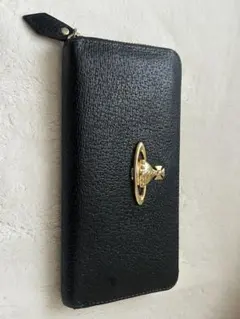 Vivienne Westwood 長財布 ブラック オーブロゴのサムネイル