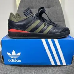 adidas DESCENDANT CRUSTAR WTAPS スニーカーのサムネイル