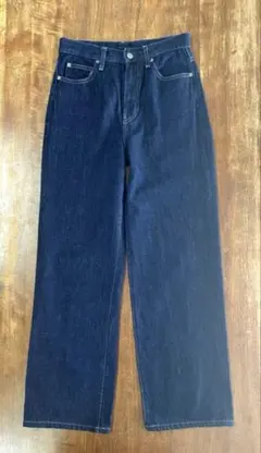 [着用回数１回] ユニクロ ワイドストレートジーンズ レディース