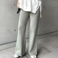 Item thumbnail for item 34bc4723-9c7d-46c8-a209-1245192520c3