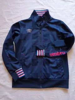 umbro 　アンブロ　ネイビー ジャージ上着　 サイズ S　155cm