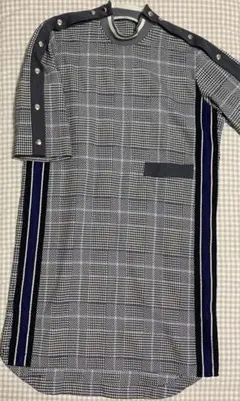 UJOH ウジョー ワンピース レア 美品 千鳥柄 ボタンのサムネイル