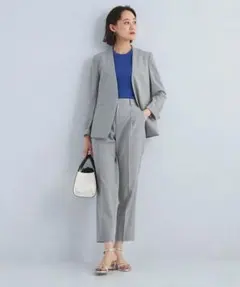 新品ライトカチリラテーパードパンツ　グリーンレーベル