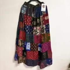 最終値下げ☆新品☆ インド製　アジアン柄パッチワーク　ロングスカートのサムネイル