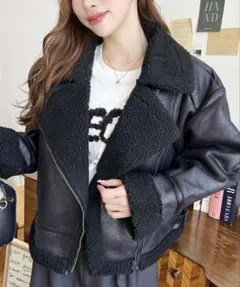試着のみの未使用品！ フェイクレザー ムートンボアジャケット