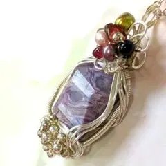 天然石チャロアイトペンダント、ワイヤーネックレス、ハンドメイド260