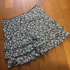 美品★joiasジョイアス花柄3段フリルスカート★スコットクラブロペレストローズのサムネイル