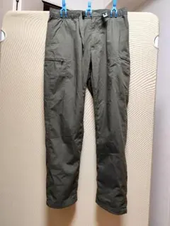 ユニクロ カーゴパンツ オリーブグリーン Lサイズ HEATTECH 中古