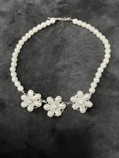 パール風ネックレス