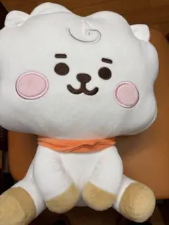 公式】BT21 特大 RJフェイスクッション - メルカリ