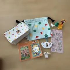【まとめ売り】クレヨンしんちゃん グッズ 8点セット（ポーチ・巾着・シール他）