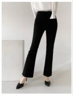 新品未使用 gogosing 155cm/xs ブーツカットパンツ