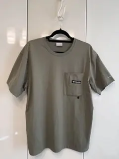 Columbia OMNI WICKオリーブグリーン Tシャツ 半袖