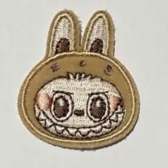 Labubu ラブブ ワッペン 4.6cm×4.3cm