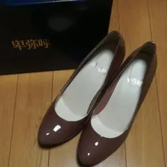 【新品未使用】卑弥呼　パンプス　24　エナメルピンク