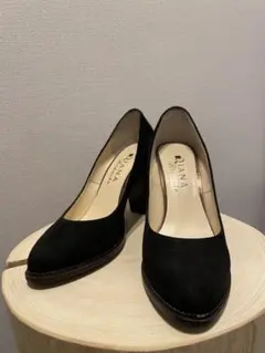 ダイアナ　ハイヒール　太ヒール　黒